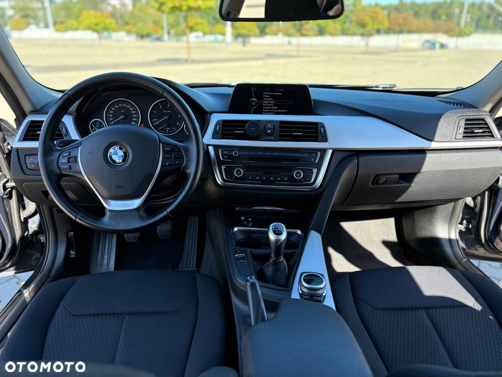 BMW Seria 3 318d Luxury Line - 7