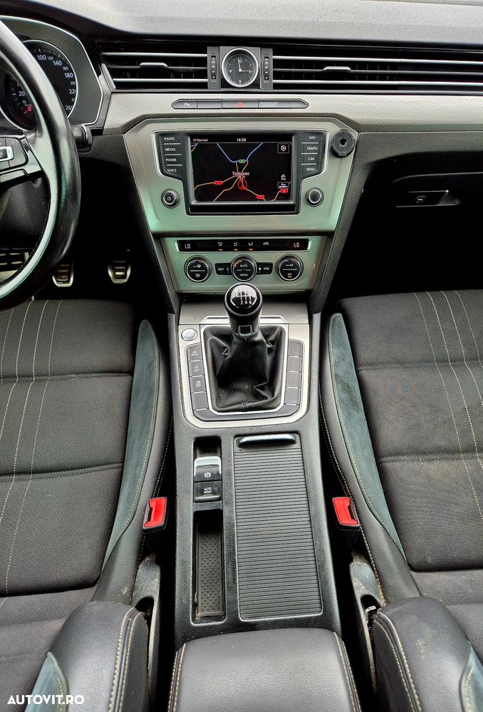 Volkswagen Passat Alltrack - 13