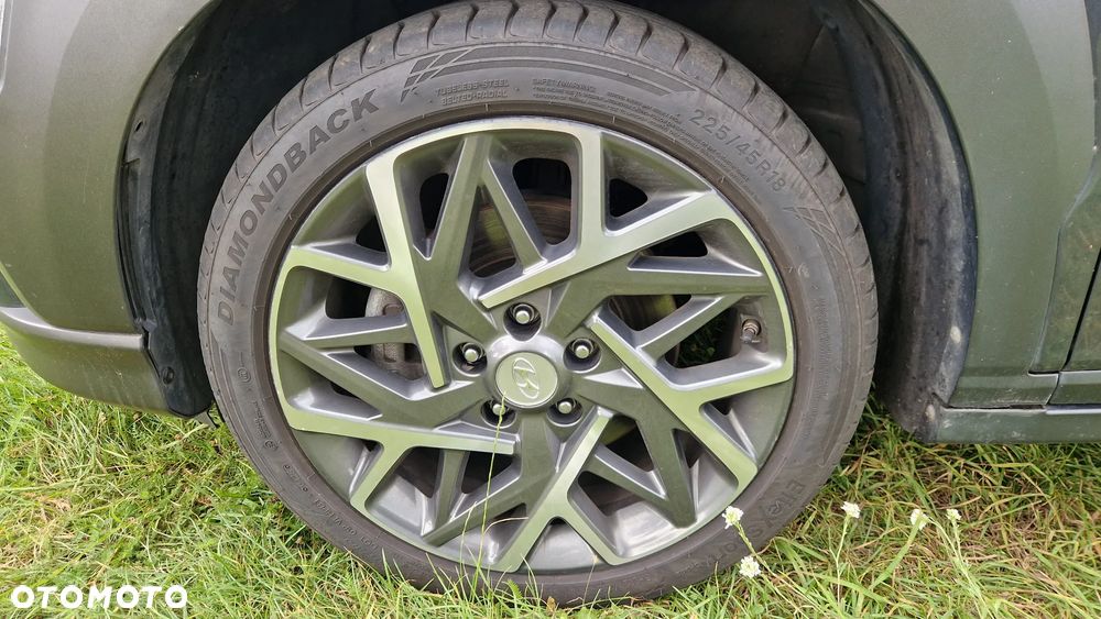 Hyundai Kona 1.6 GDI DCT Premium - 30