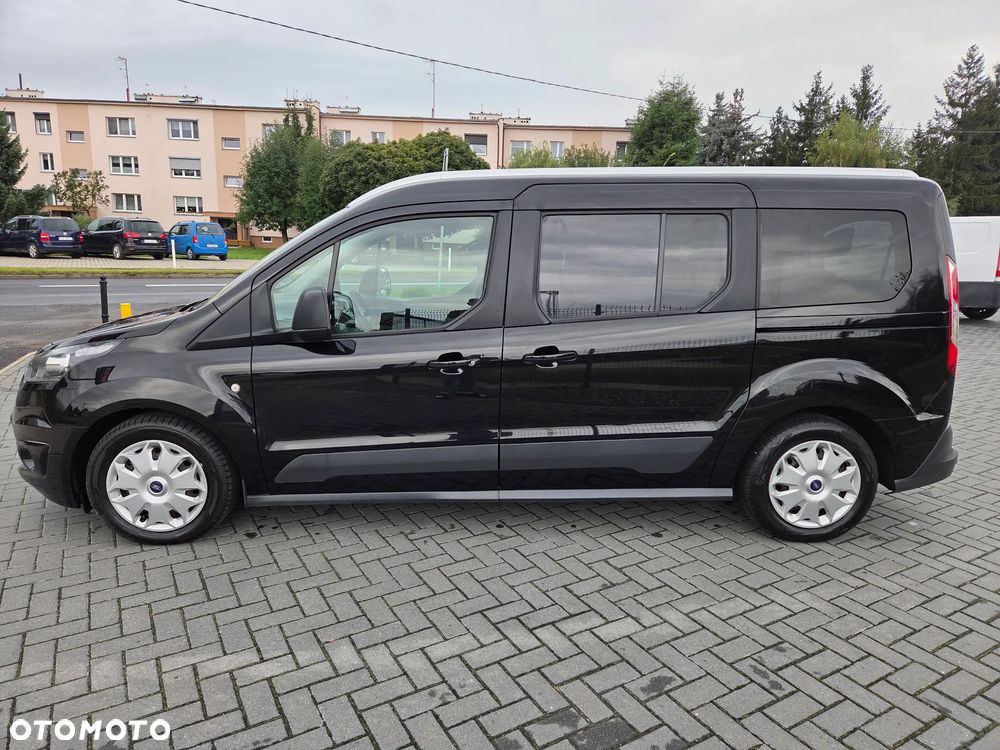 Ford Tourneo Connect Grand - 9