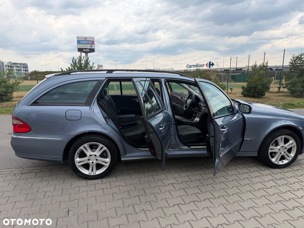 Mercedes-Benz Klasa E 320 CDI T Avantgarde - 4