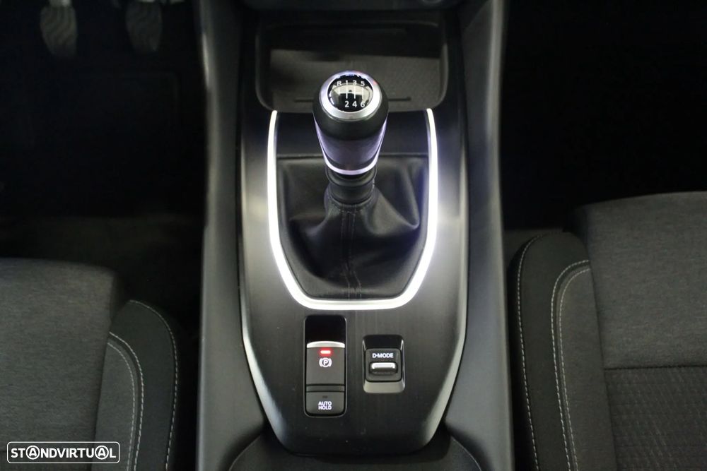 Nissan Qashqai 1.3 DIG-T N-Connecta - 18