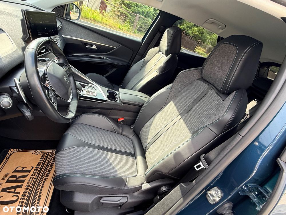 Peugeot 3008 1.6 PureTech Hybrid PHEV Allure Pack S&S EAT8 - 31
