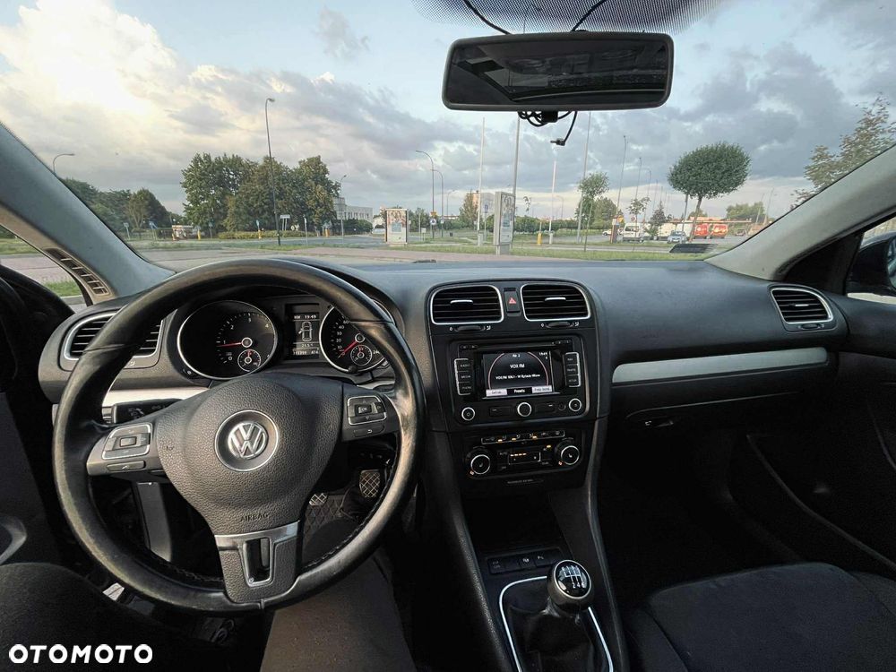 Volkswagen Golf 2.0 TDI DPF Highline - 6