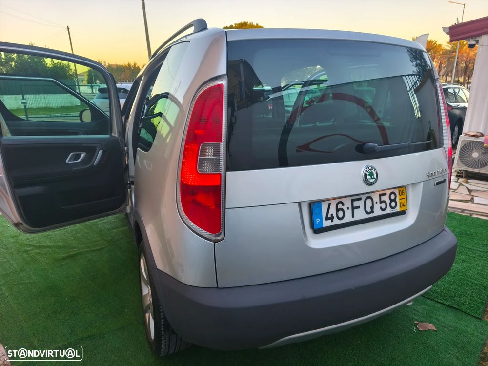 Skoda Roomster 1.4 TDI Style II - 36