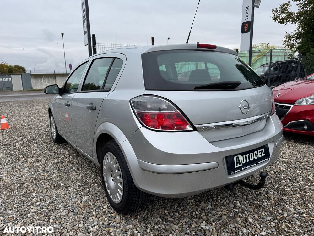 Opel Astra 1.4i Easytronic Enjoy - 4