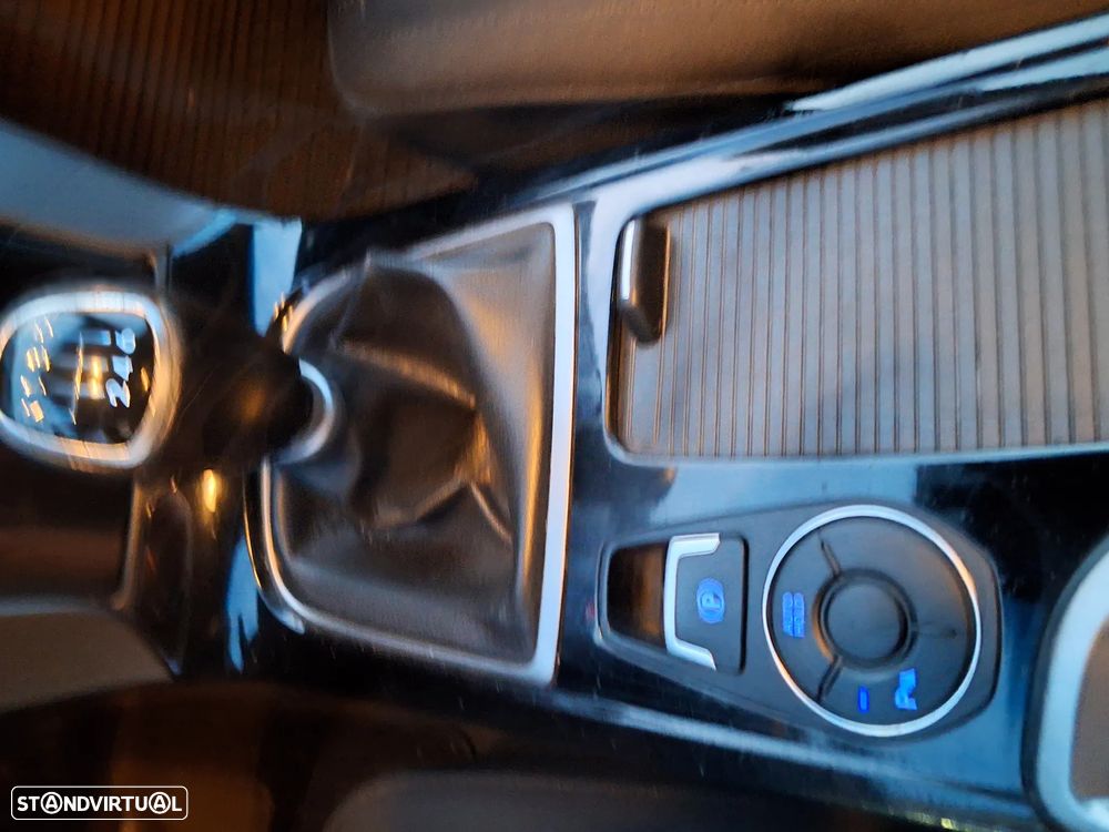 Hyundai i40 SW 1.7 CRDi Blue Comfort - 9