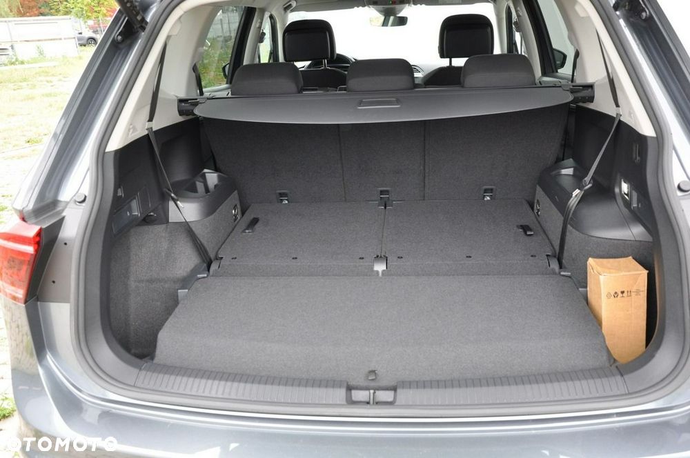 Volkswagen Tiguan Allspace 2.0 TSI 4Mot Life DSG 7os - 27