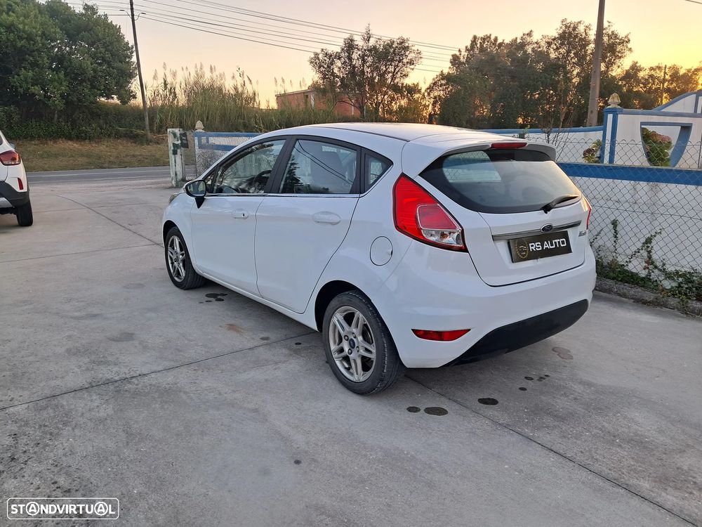 Ford Fiesta 1.5 TDCi Titanium - 5