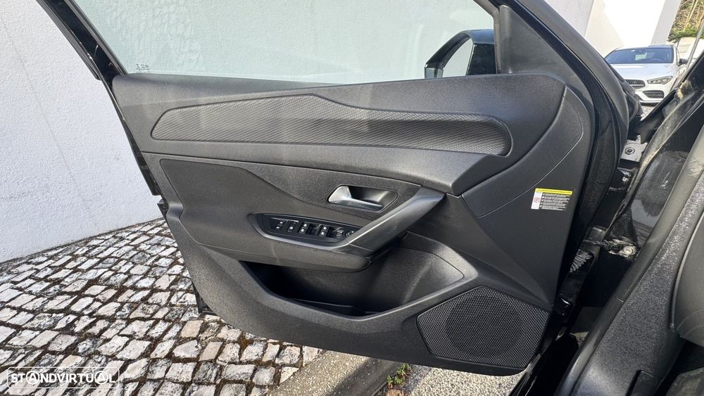 Peugeot 308 1.2 PureTech Active Pack - 16