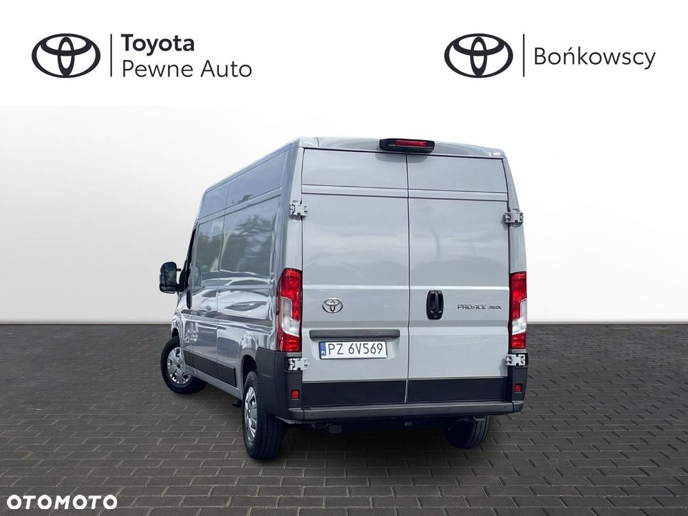Toyota PROACE - 3