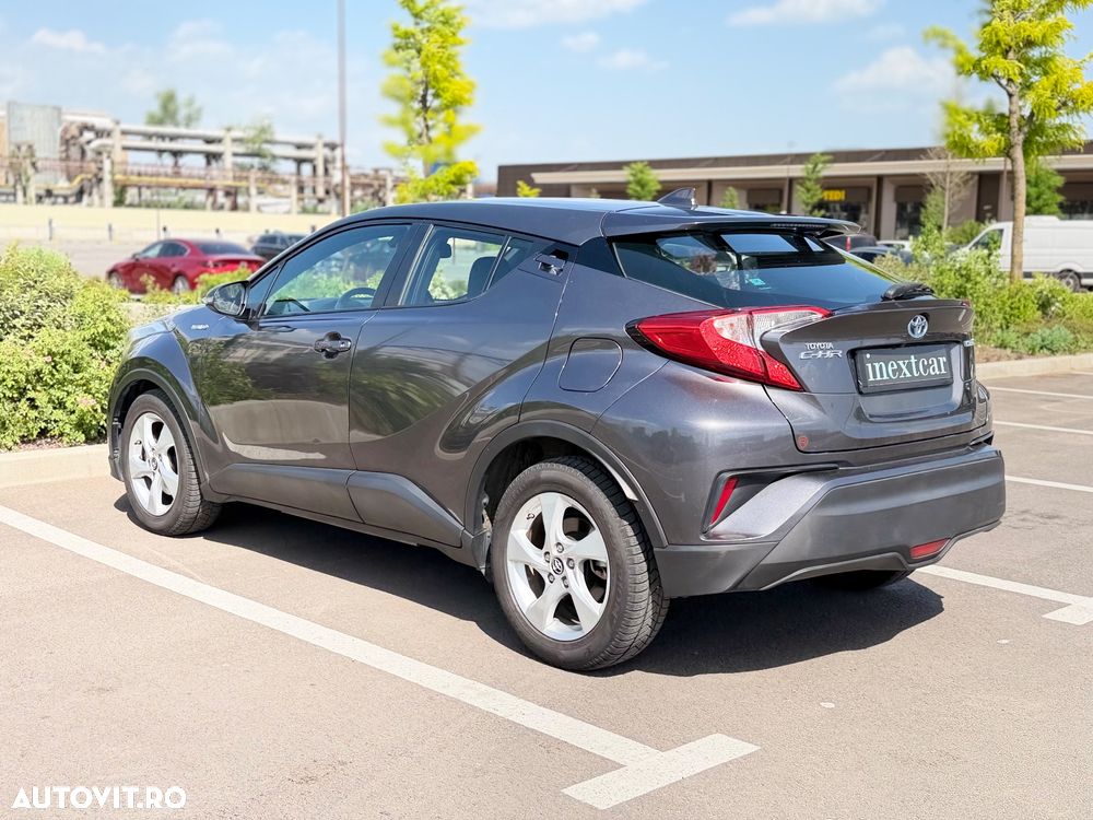 Toyota C-HR Business-Edition - 4