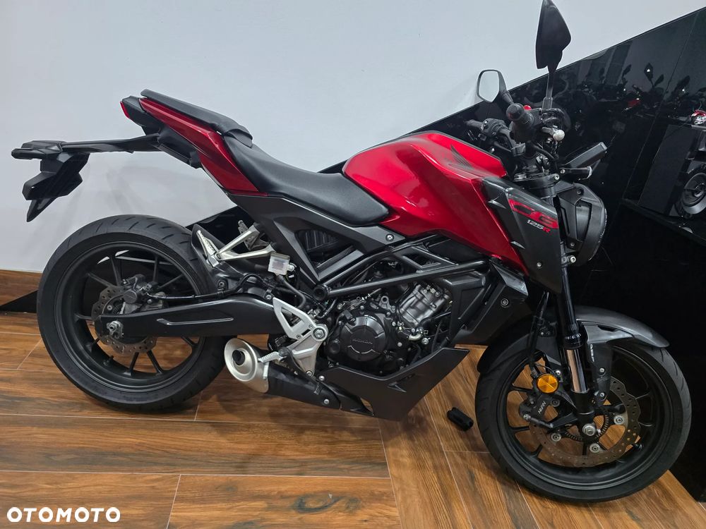 Honda CB - 22