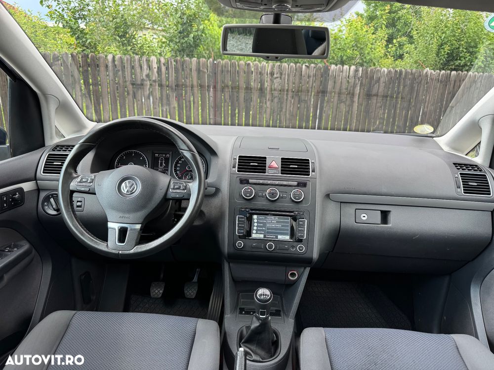 Volkswagen Touran 1.6 TDI DPF Comfortline - 6