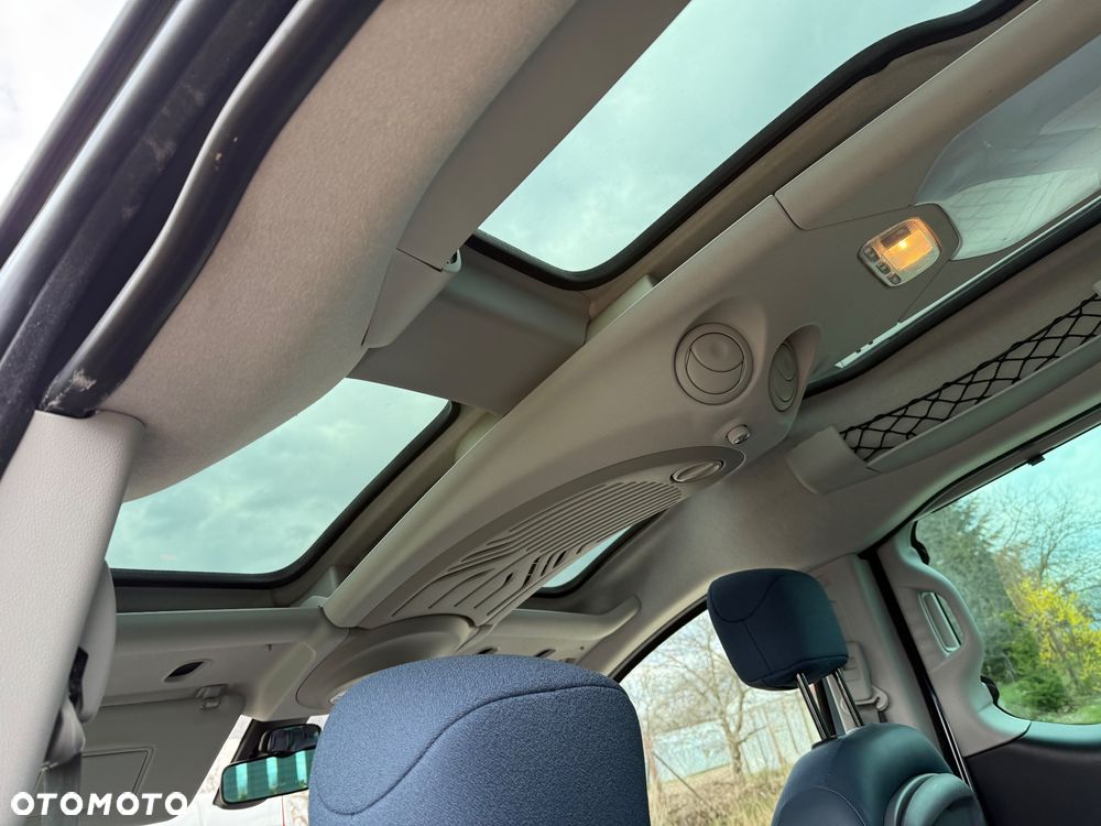 Citroën Berlingo Multispace VTi 120 Exclusive - 24