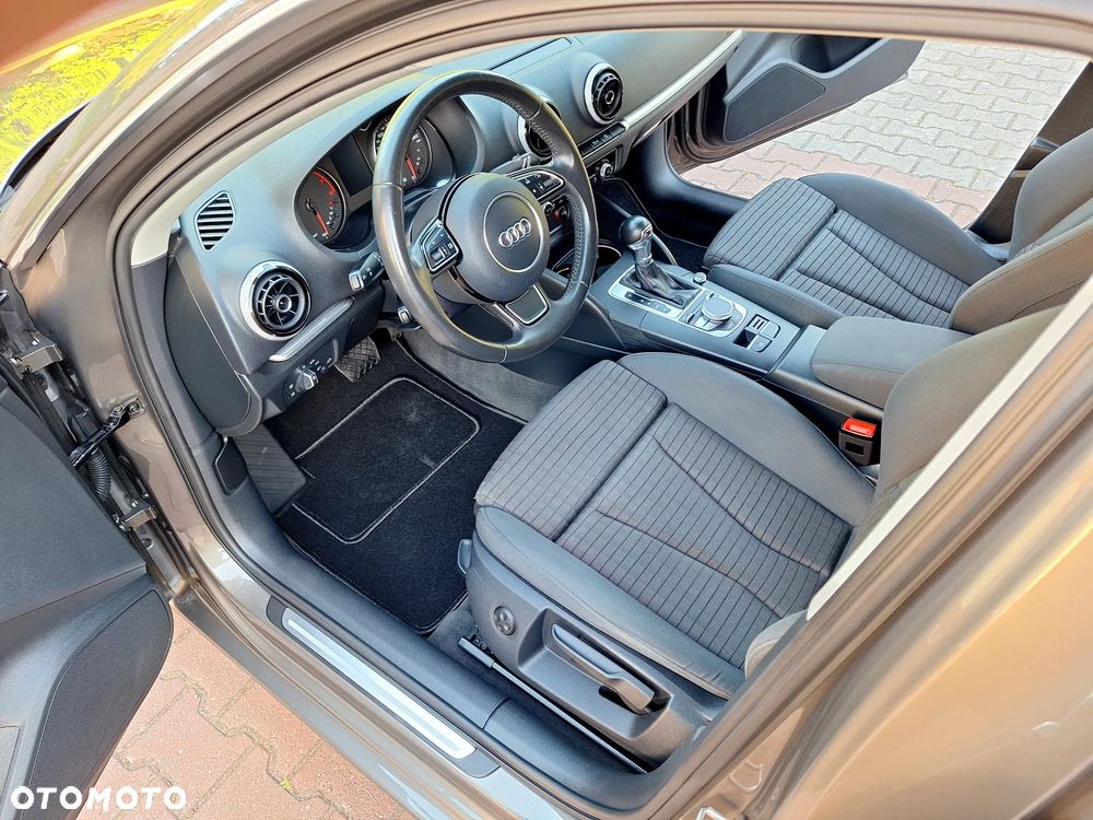 Audi A3 Sportback 1.4 TFSI S tronic Attraction - 10