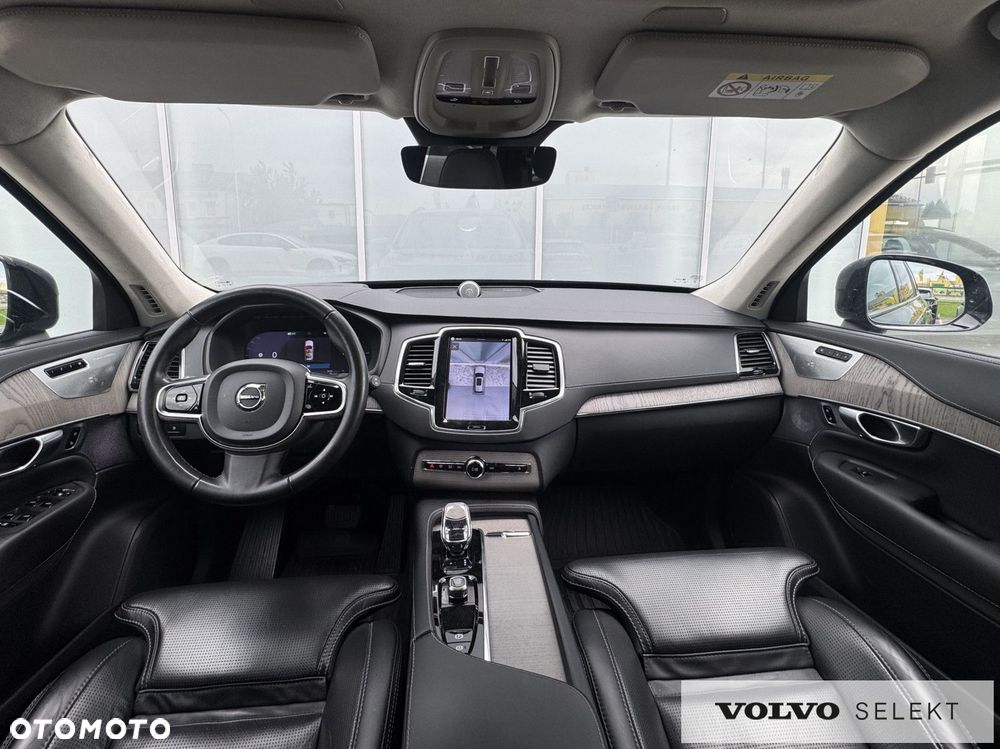 Volvo XC 90 - 30