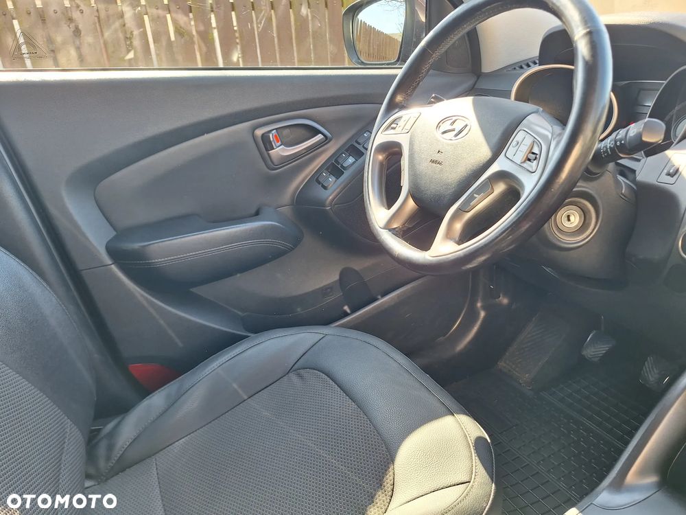 Hyundai ix35 1.6 GDI Comfort 2WD - 24