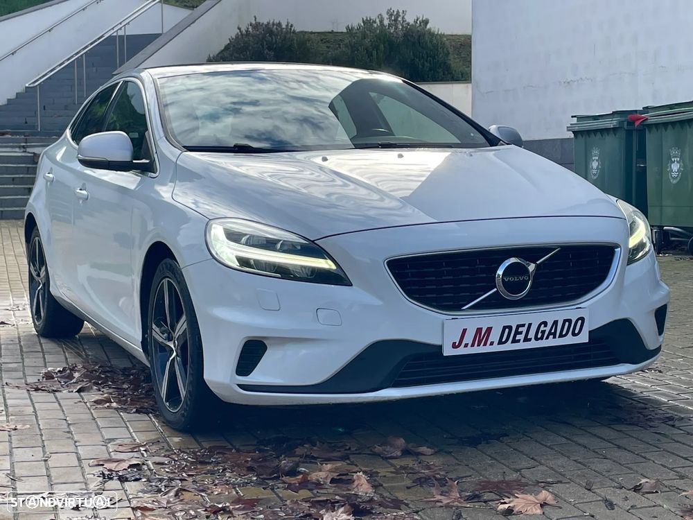 Volvo V40 2.0 D2 R-Design - 2
