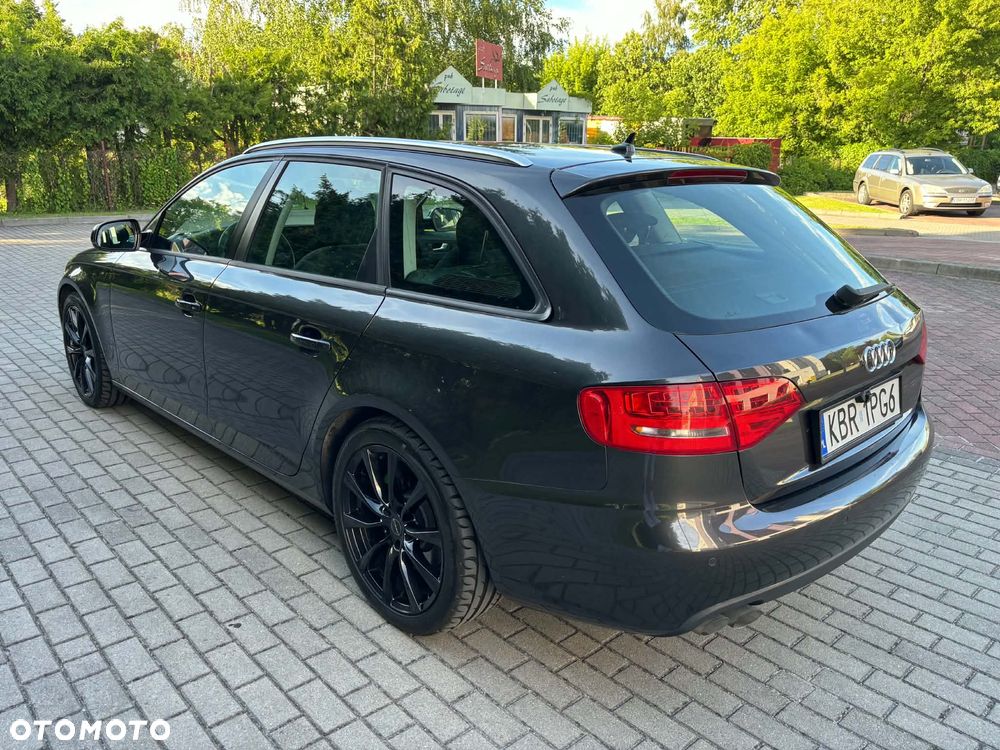 Audi A4 Avant 2.0 TDI DPF Attraction - 22