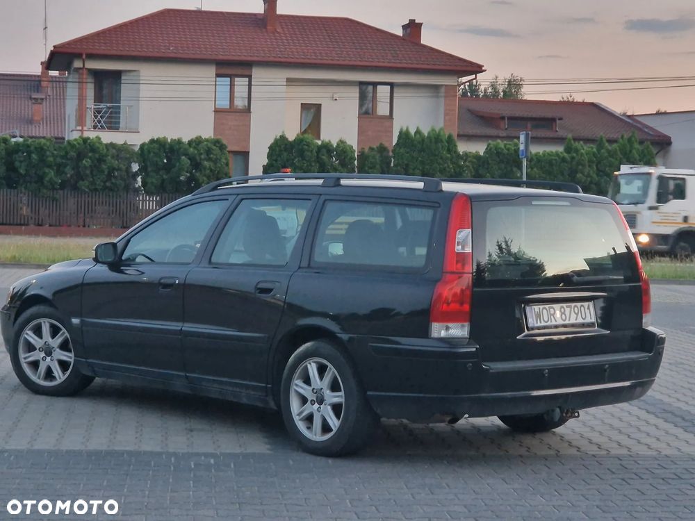 Volvo V70 2.4 D DPF Edition Comfort - 17