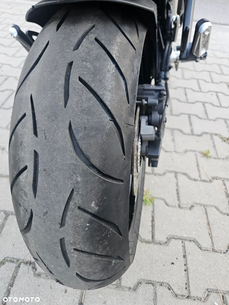 Yamaha FZ6 - 7