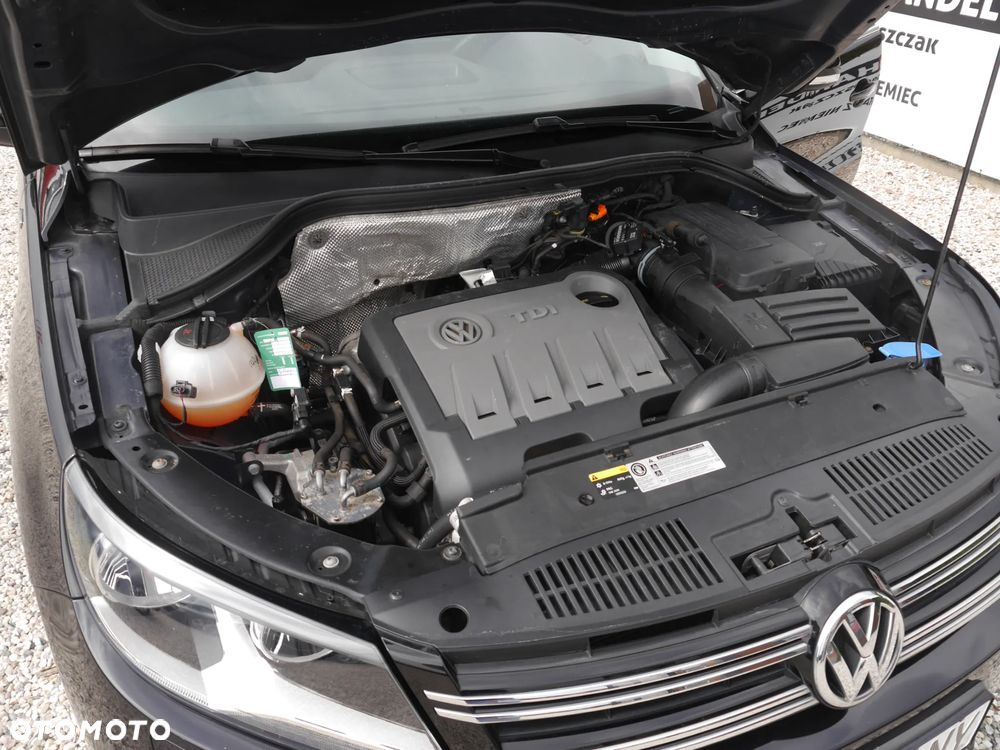 Volkswagen Tiguan 2.0 TDI DPF 4Motion BlueMotion Technology Cup Sport & Style - 24