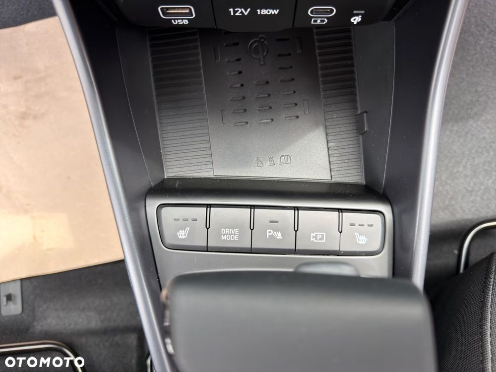 Hyundai Bayon 1.0 T-GDI Executive DCT - 21