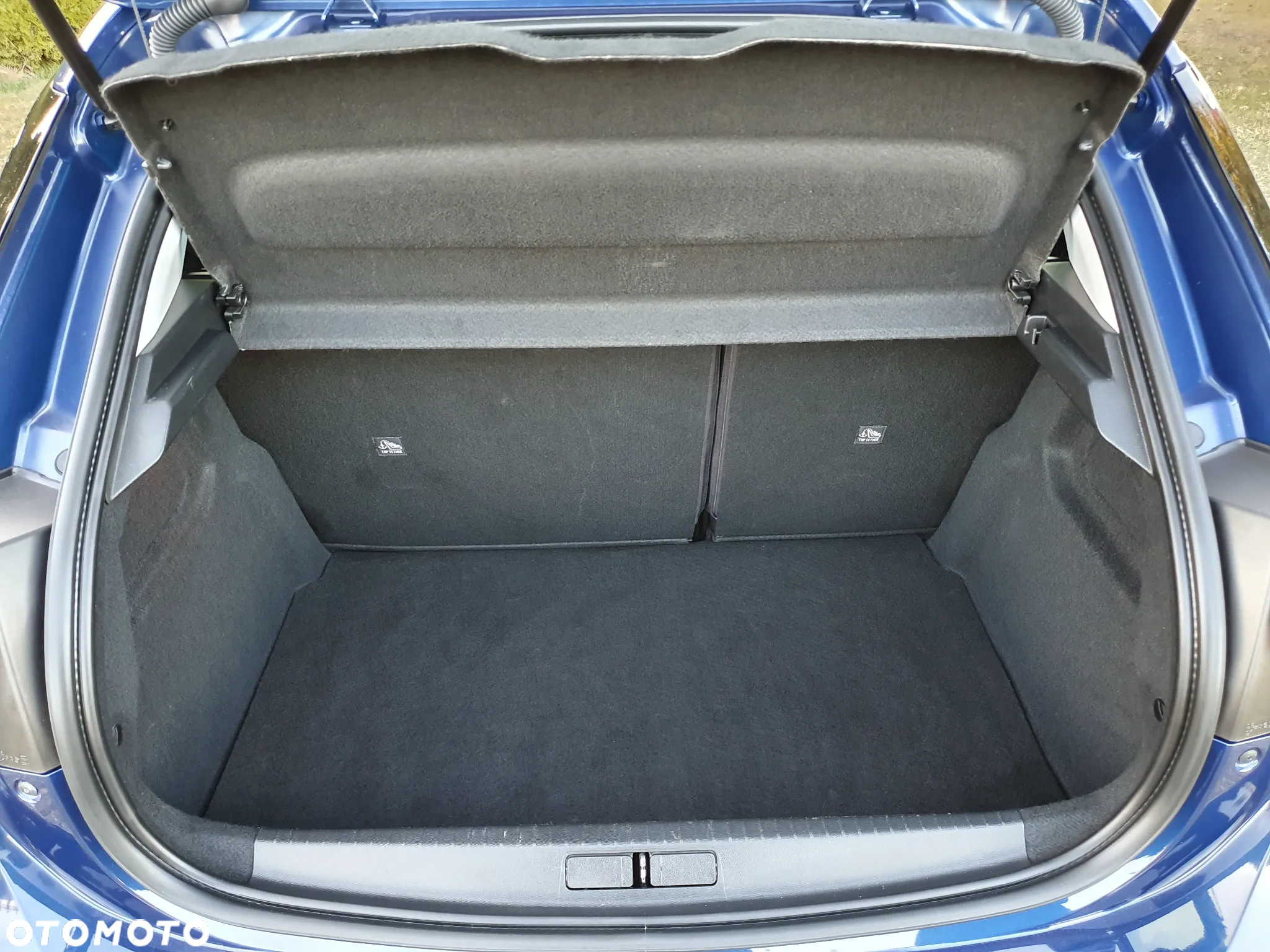 Opel Corsa 1.2 Business S&S - 26
