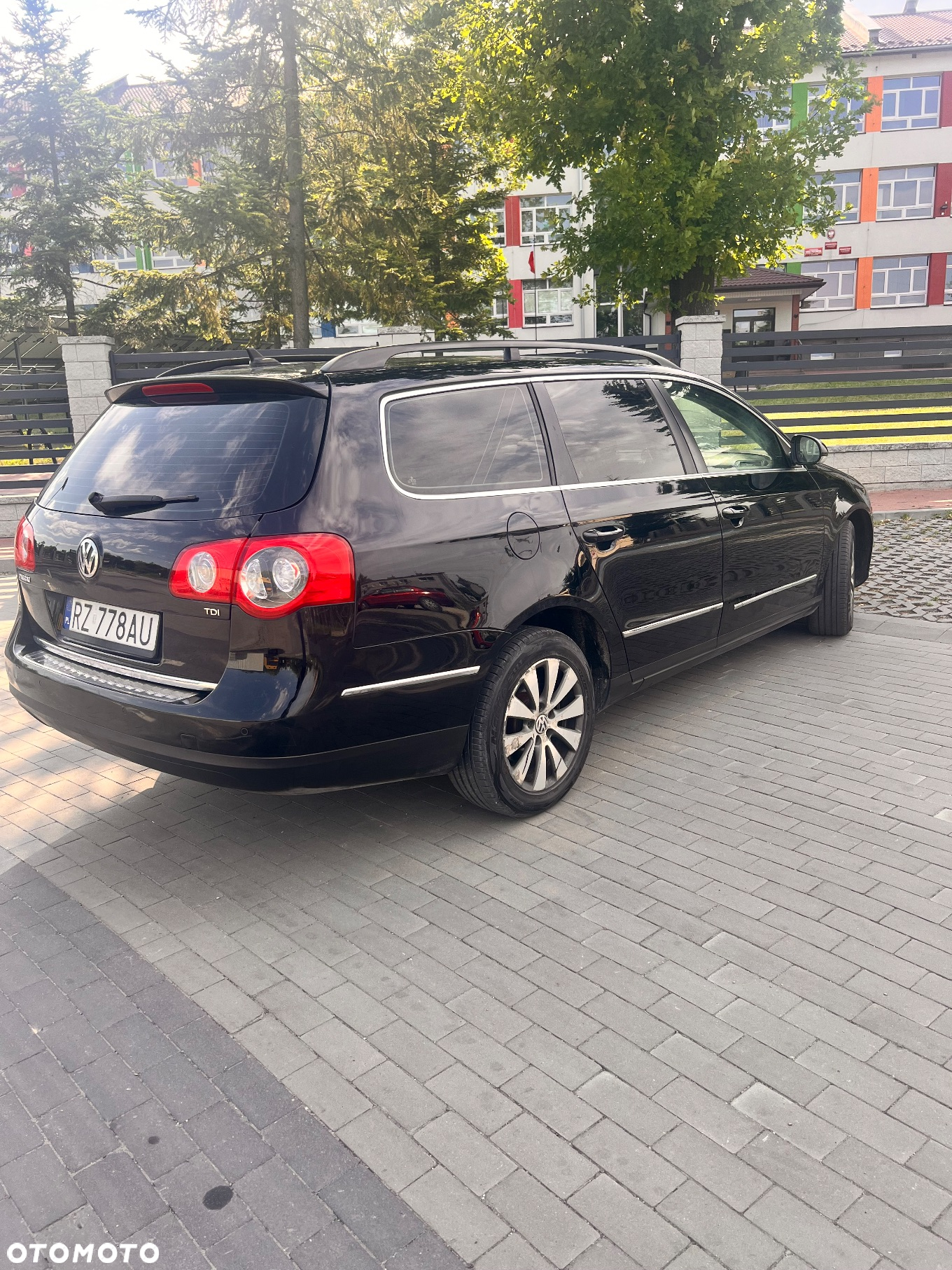 Volkswagen Passat 1.9 TDI Highline - 6