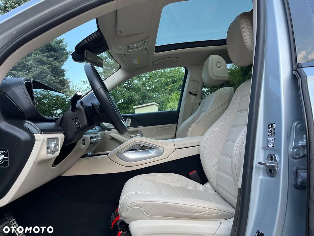 Mercedes-Benz GLS - 20