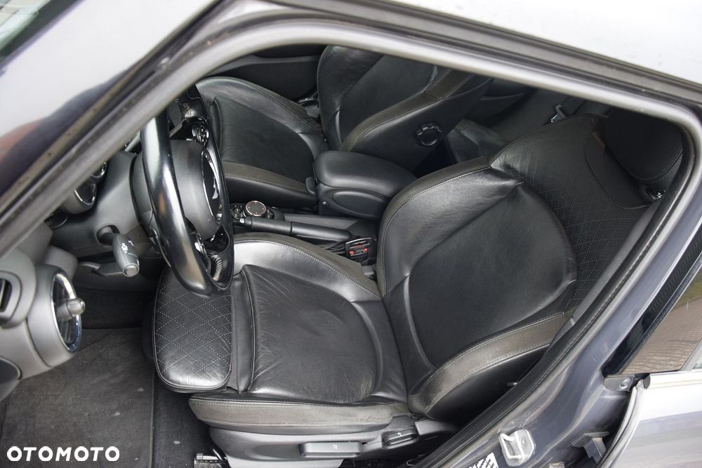 MINI Cooper SD Seven Chili - 13