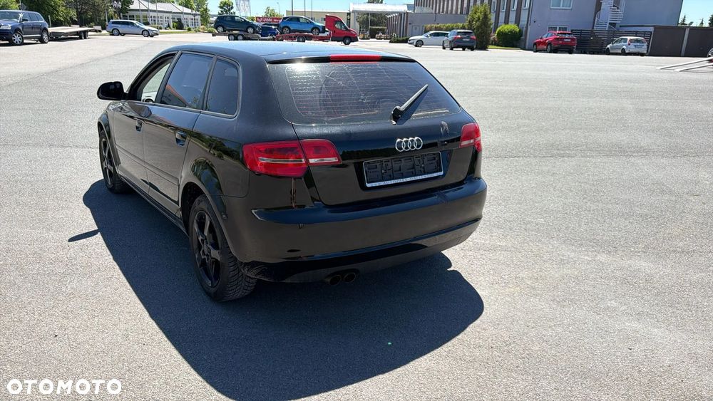Audi A3 Sportback 1.4 TFSI Ambiente - 26