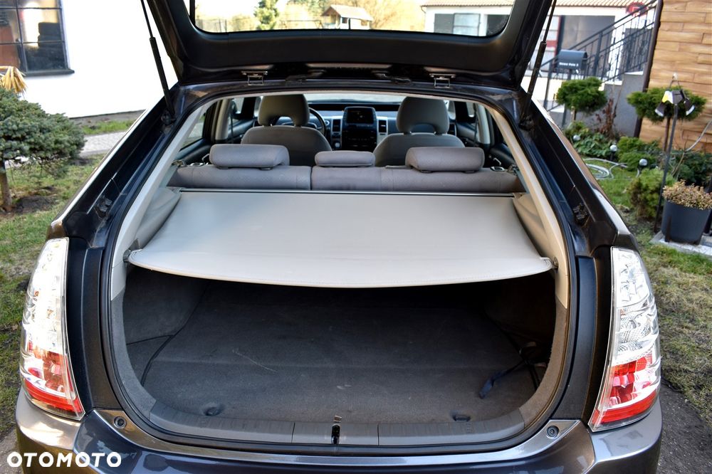 Toyota Prius 1.5 VVT-i Sol (nav) - 16