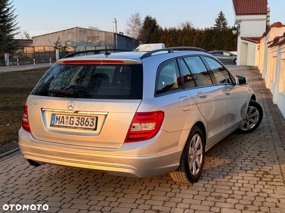 Mercedes-Benz Klasa C - 30