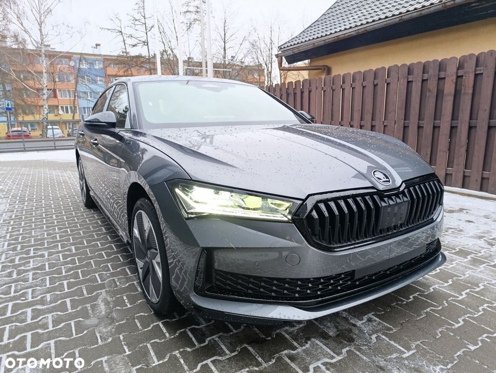 Skoda Superb - 2