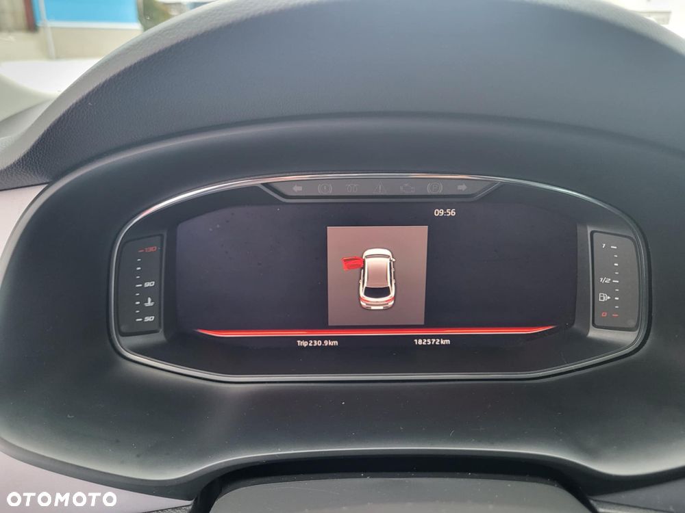 Seat Leon Sportstourer 2.0 TDI Start&Stop DSG XCELLENCE - 12