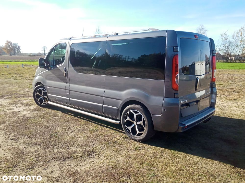 Opel Vivaro L2H1 2.9t - 3