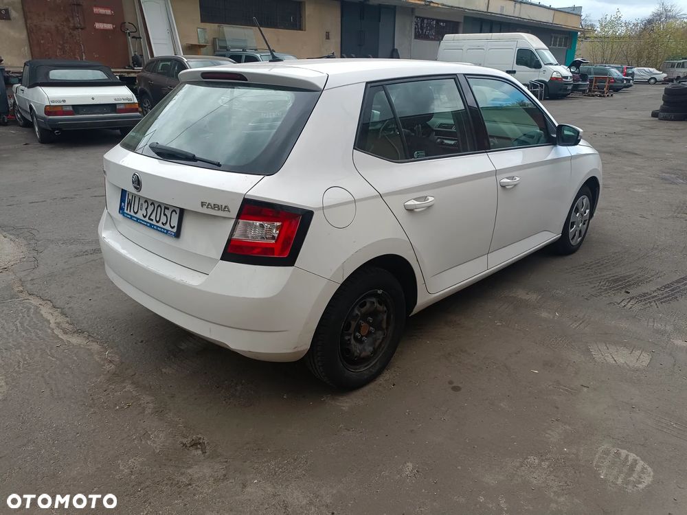 Skoda Fabia 1.0 Active - 3