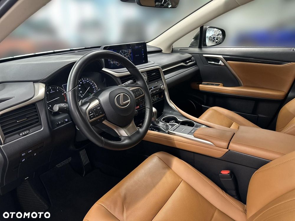 Lexus RX - 12