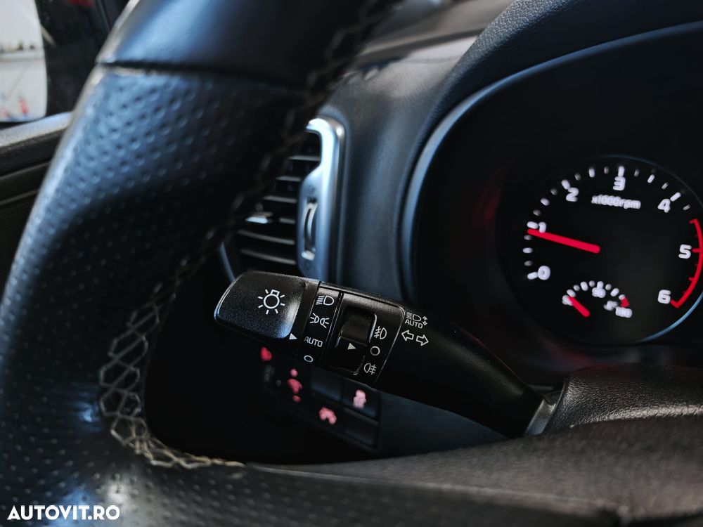 Kia Sportage 1.7 CRDI 2WD ISG Aut. GT Line - 12