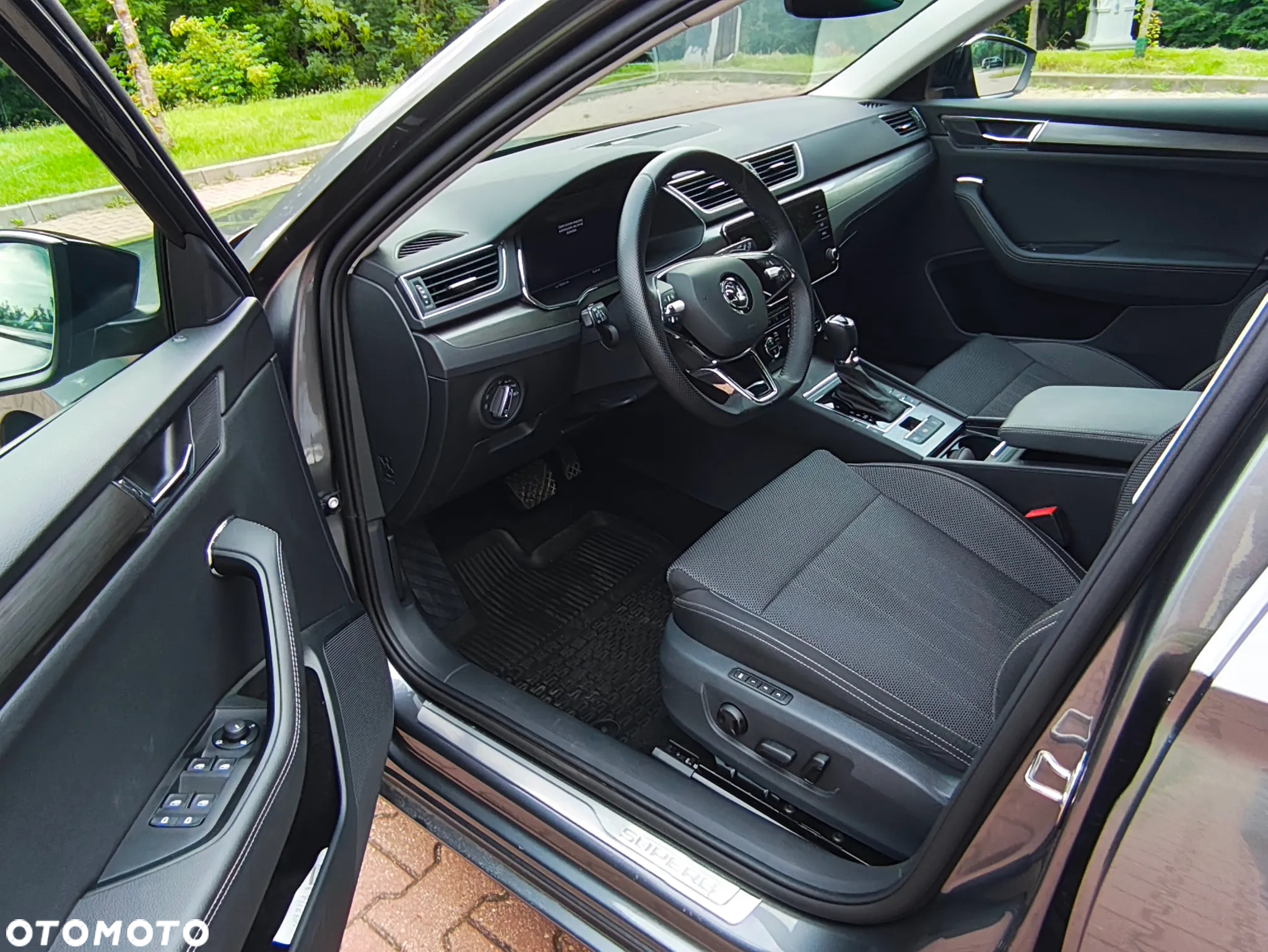 Skoda Superb 1.4 TSI Plug-In Hybrid Style DSG - 12