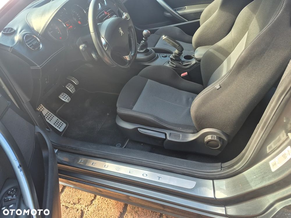 Peugeot RCZ 2.0 HDi - 6