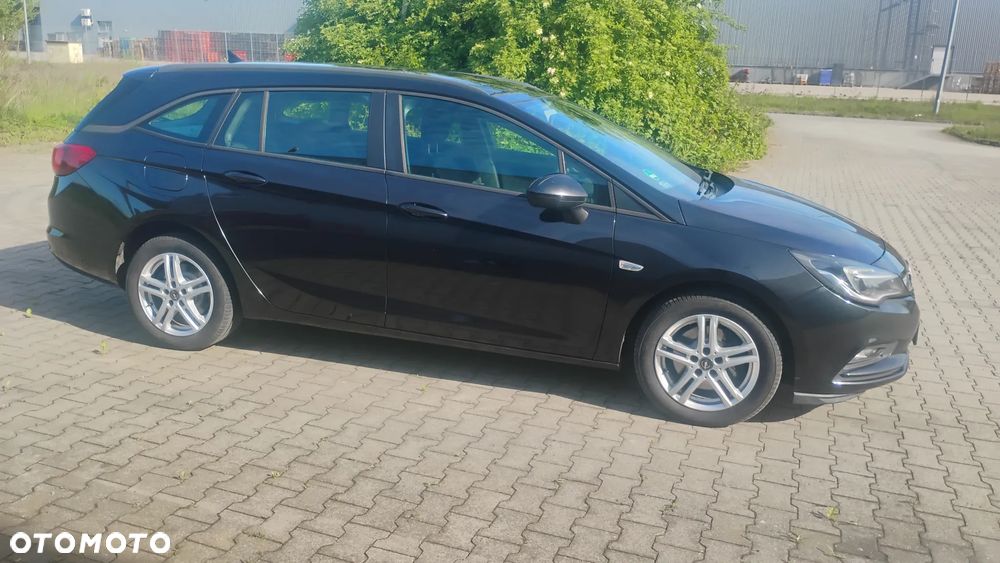 Opel Astra 1.6 CDTI Sport - 10