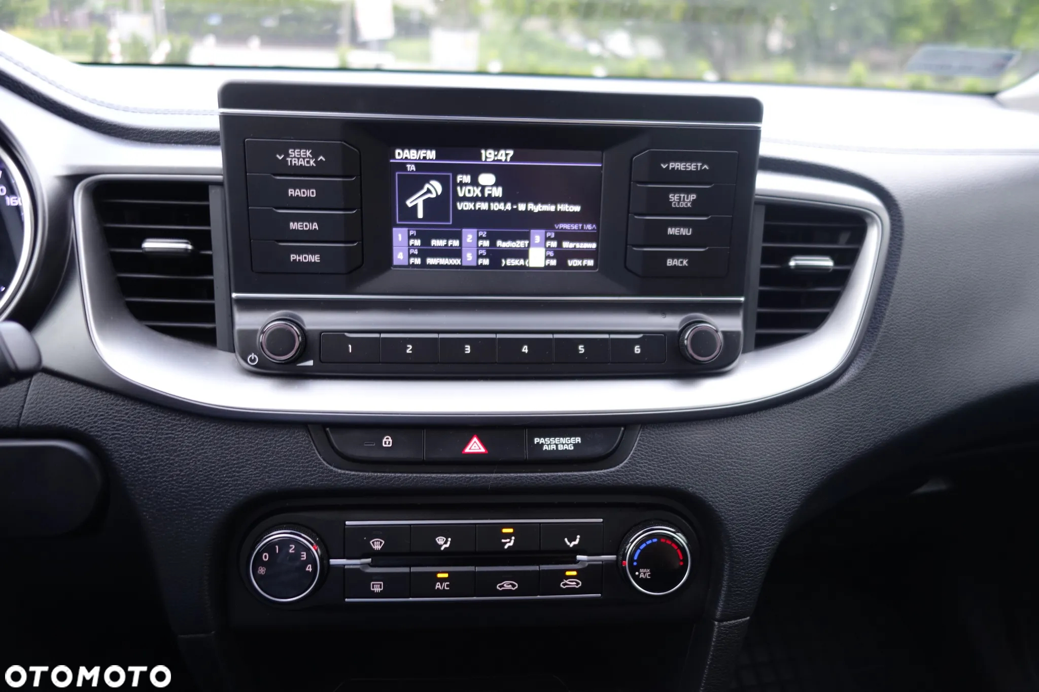 Kia Ceed - 15