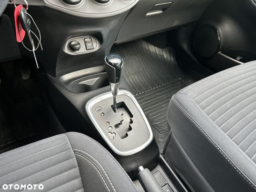 Toyota Yaris 1.5 Premium CVT - 20