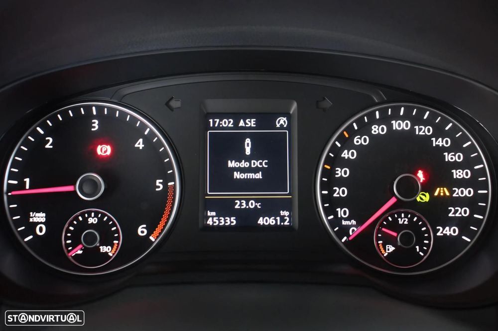 VW Sharan 2.0 TDI Highline DSG - 21