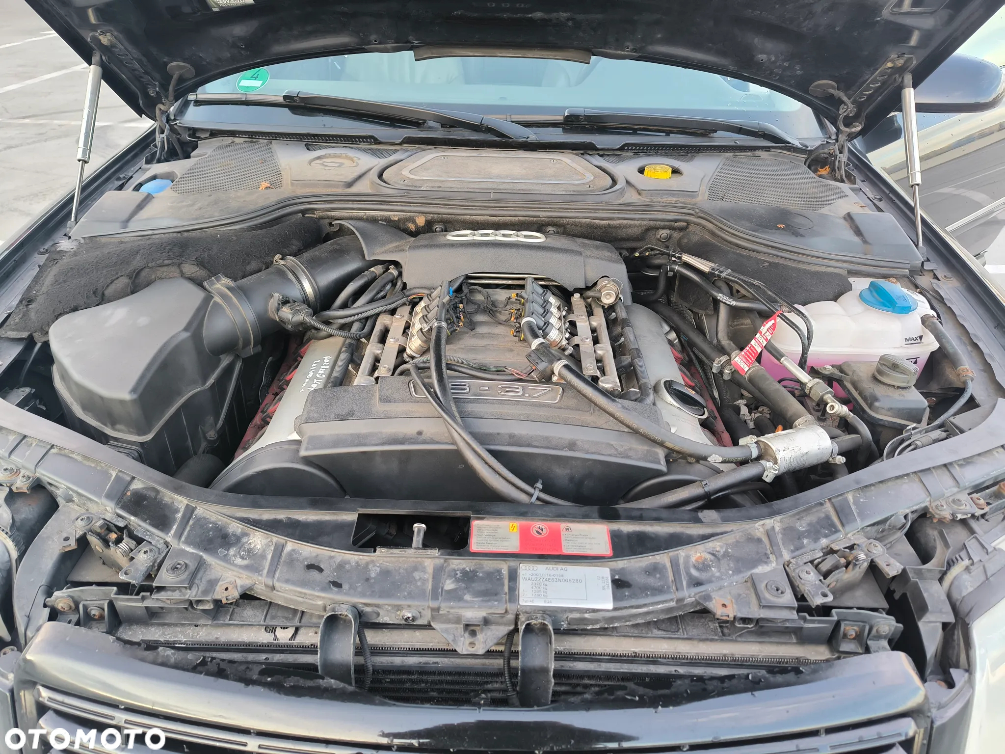 Audi A8 3.7 Quattro - 16