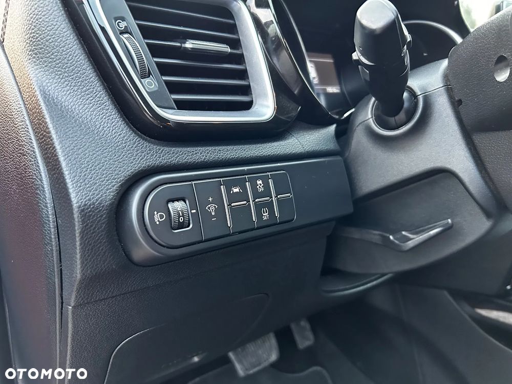 Kia XCeed 1.4 T-GDI OPF DCT7 JBL SOUND EDITION - 29