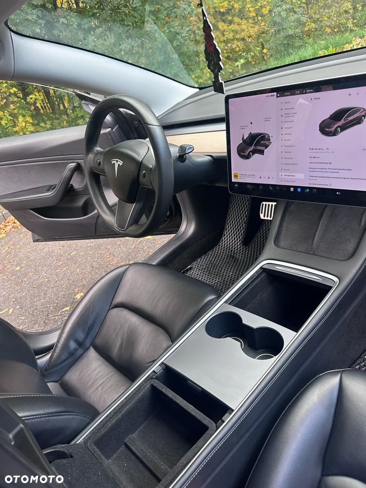 Tesla Model 3 Long Range RWD - 16
